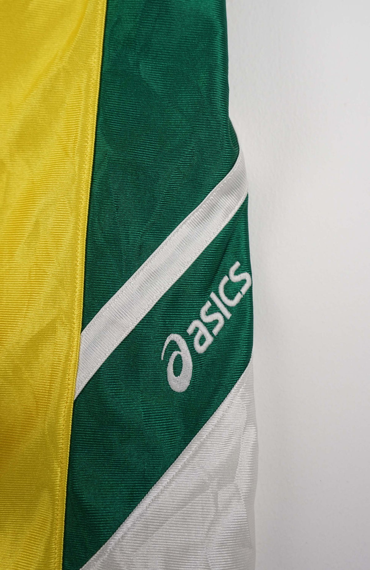 VINTAGE ASICS JERSEY SHORTS W28