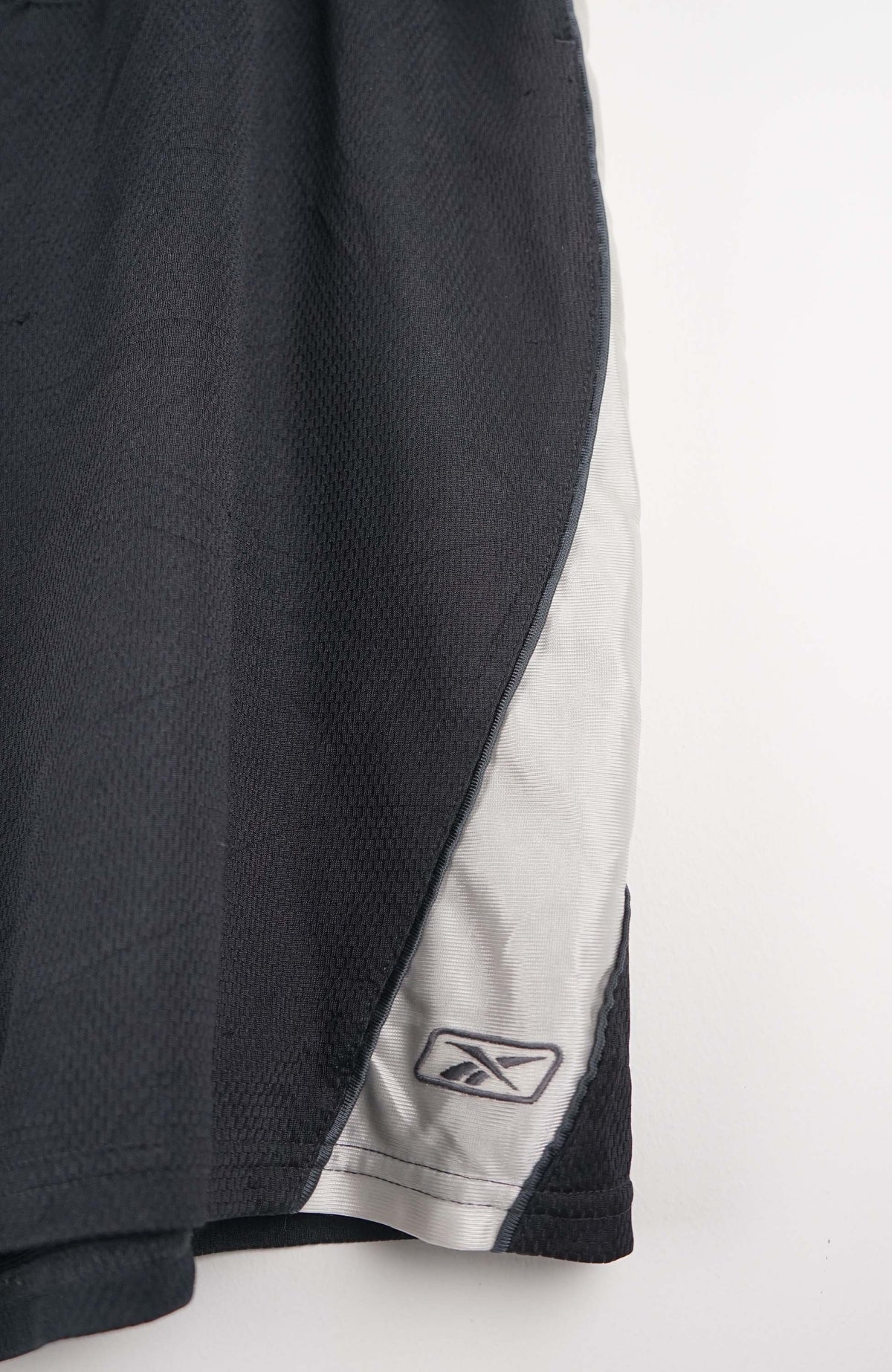VINTAGE REEBOK JERSEY SHORTS W36