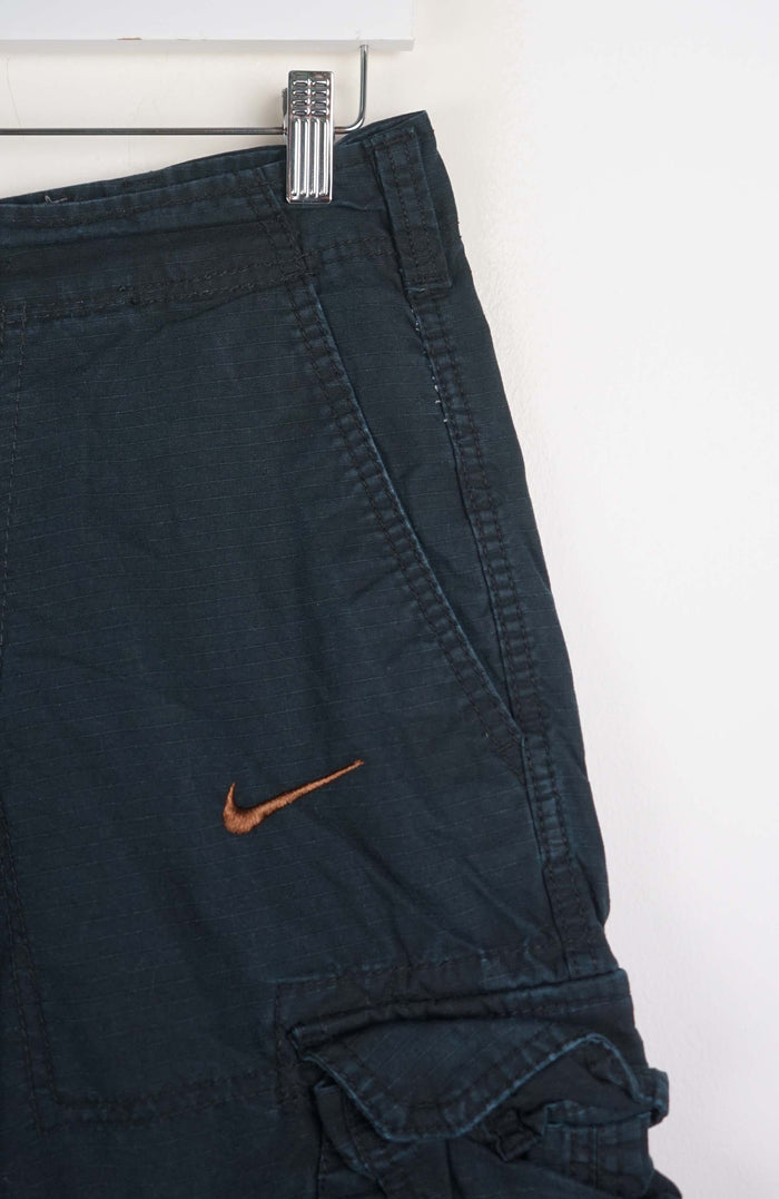 VINTAGE REWORK CARGO SHORTS W29