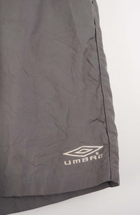VINTAGE UMBRO JERSEY SHORTS W28