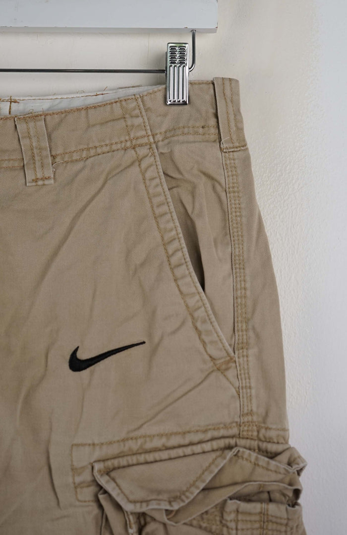 VINTAGE REWORK CARGO SHORTS W32