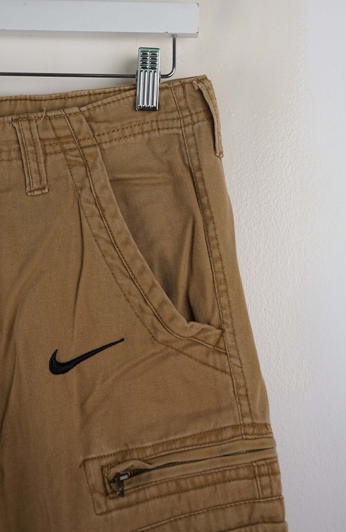VINTAGE REWORK CARGO SHORTS W30
