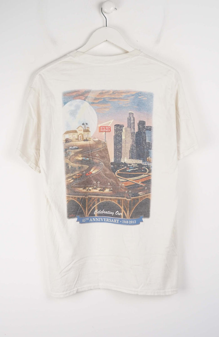 VINTAGE IN-N-OUT HAMBURGERS T-SHIRT (S)