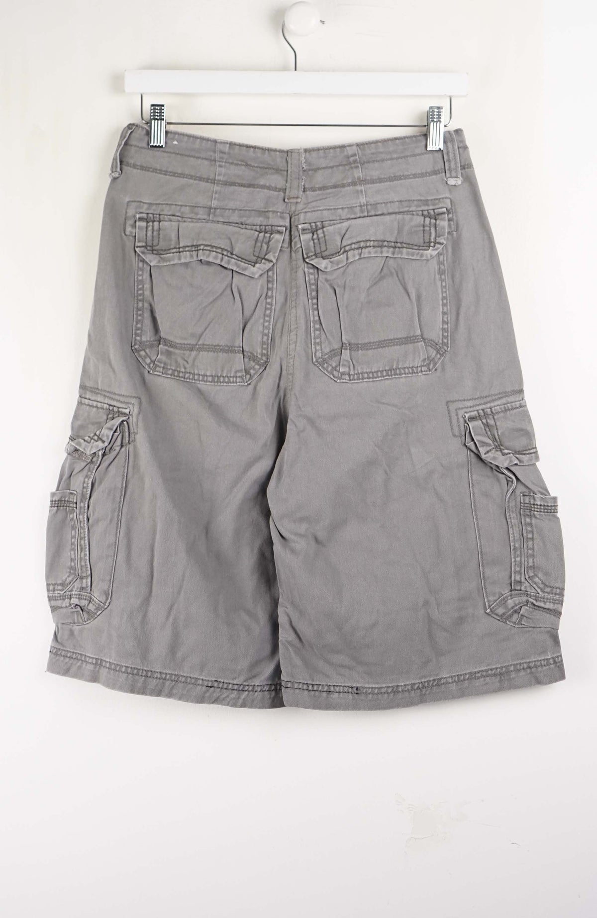 VINTAGE REWORK CARGO SHORTS W28
