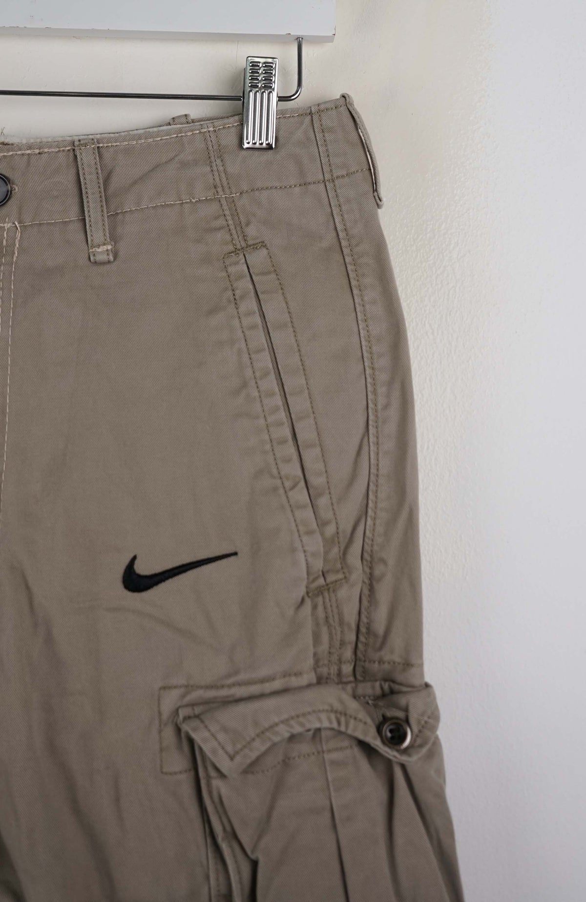 VINTAGE REWORK CARGO SHORTS W30