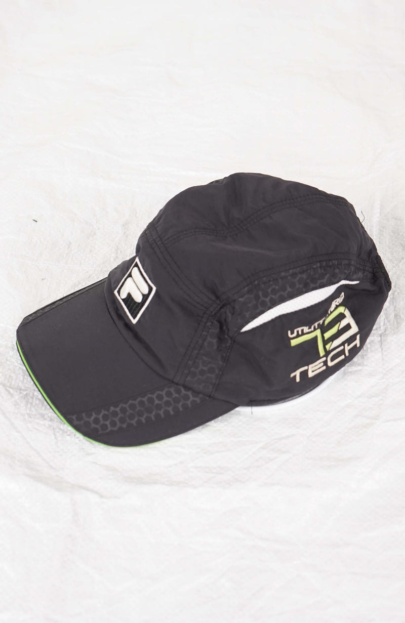 VINTAGE FILA HYBRID TECH HAT