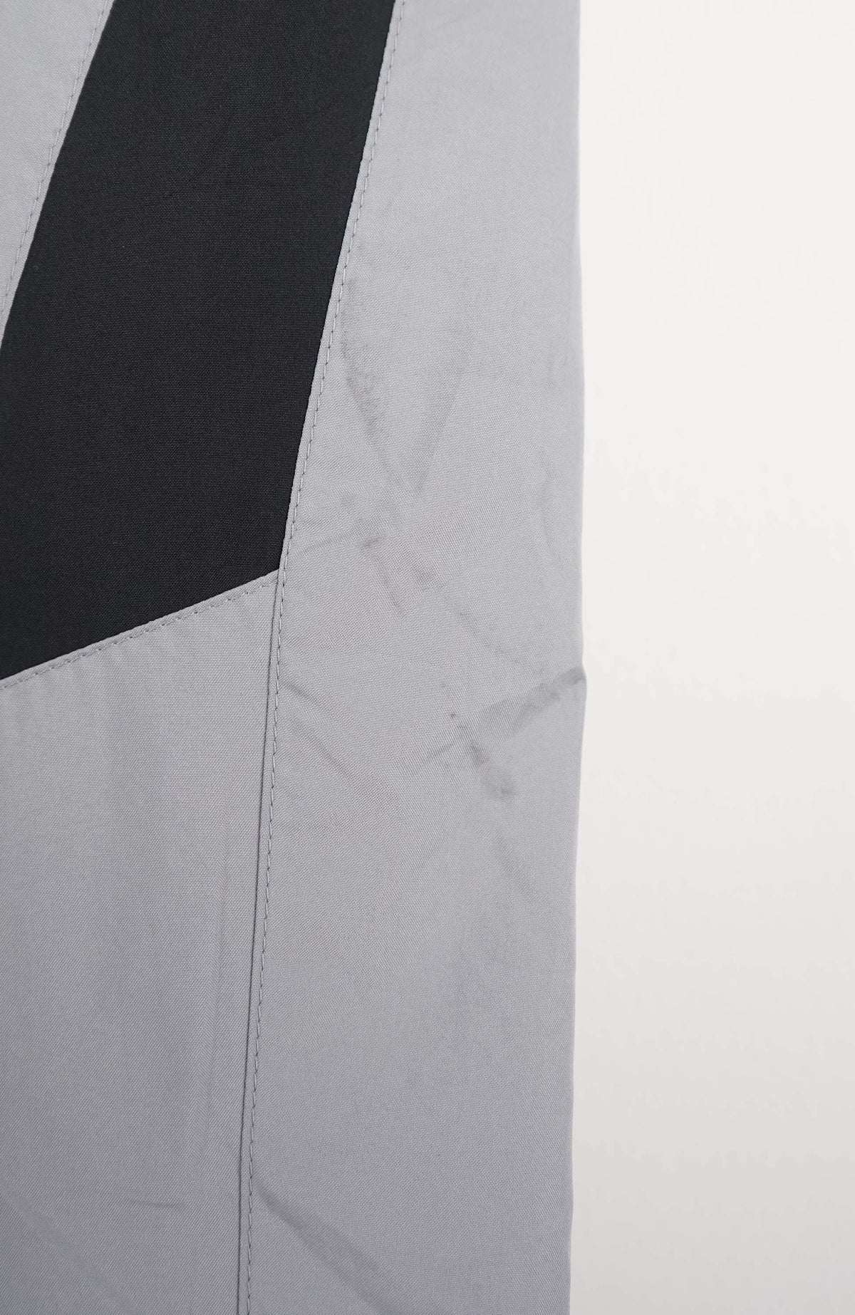 VINTAGE MIZUNO TRACK PANTS (M)