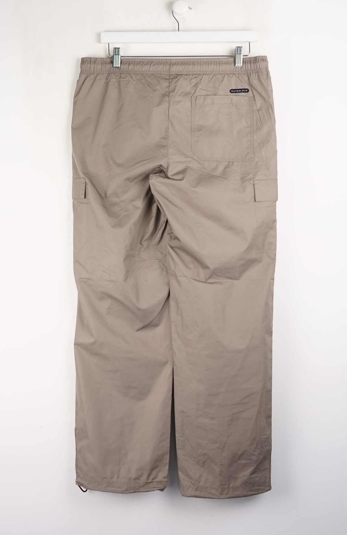 VINTAGE NIKE TRACK PANTS (XL)
