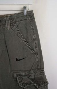 VINTAGE REWORK CARGO SHORTS W30
