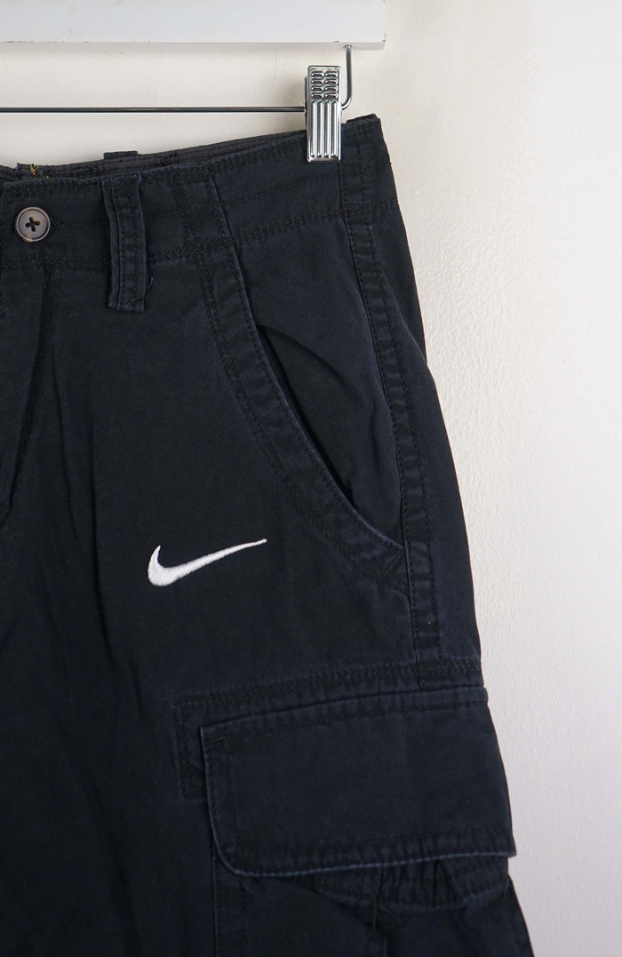 VINTAGE REWORK CARGO SHORTS W29