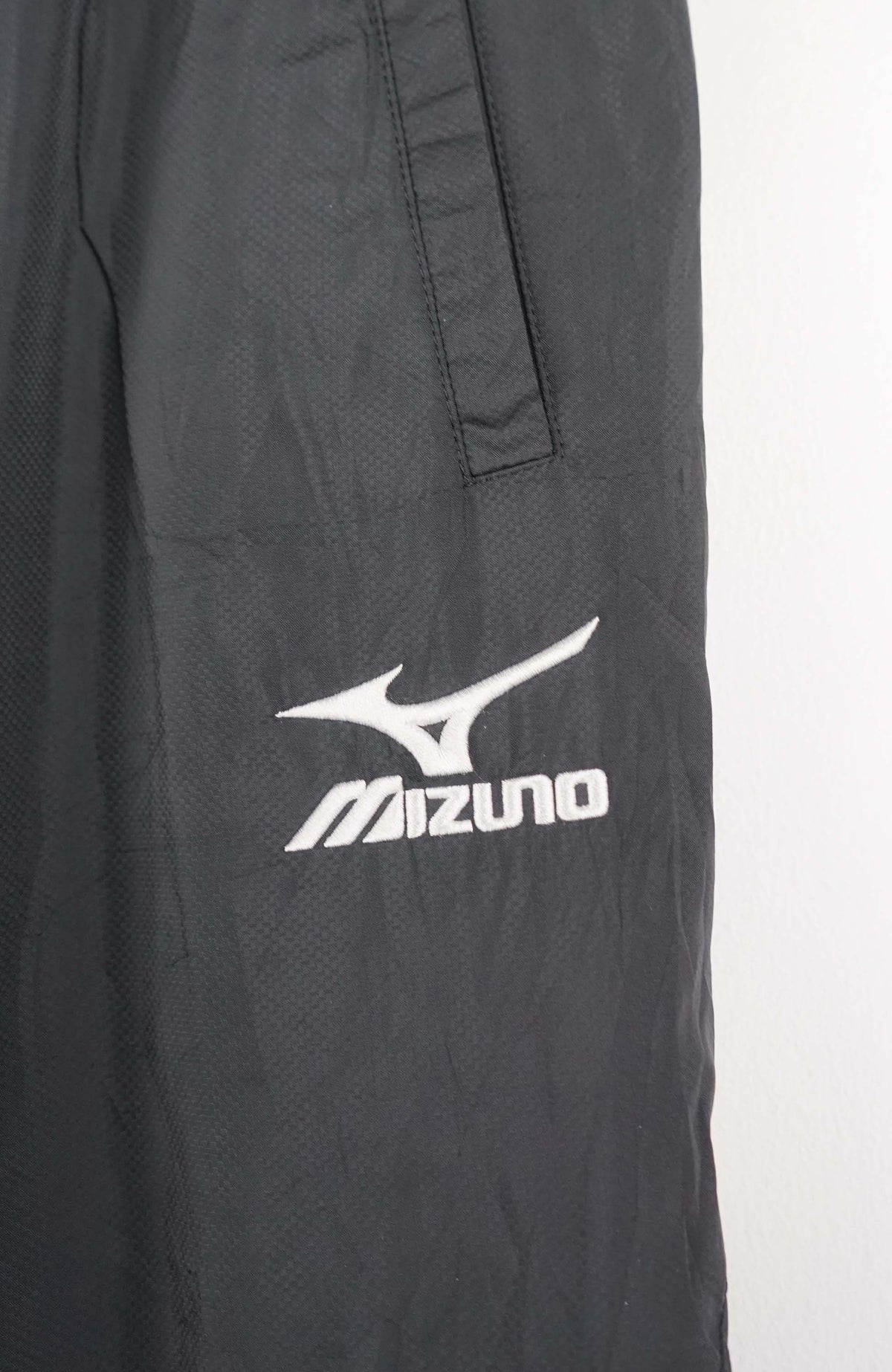 VINTAGE MIZUNO TRACK PANTS (S)
