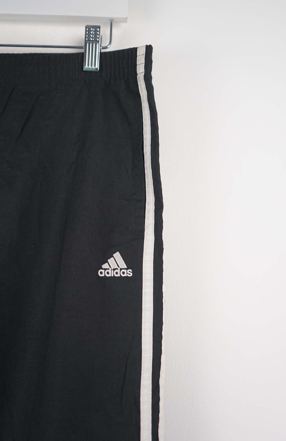 VINTAGE ADIDAS TRACK PANT SHORTS (XL)