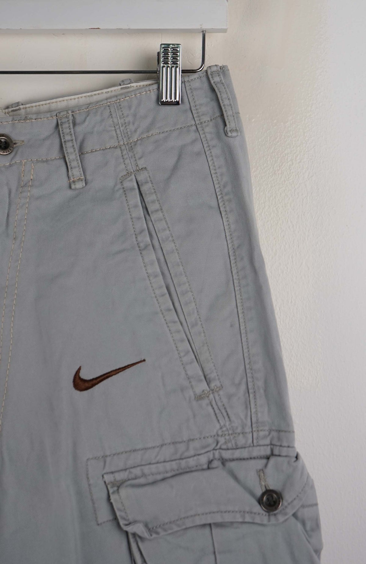 VINTAGE REWORK CARGO SHORTS W30