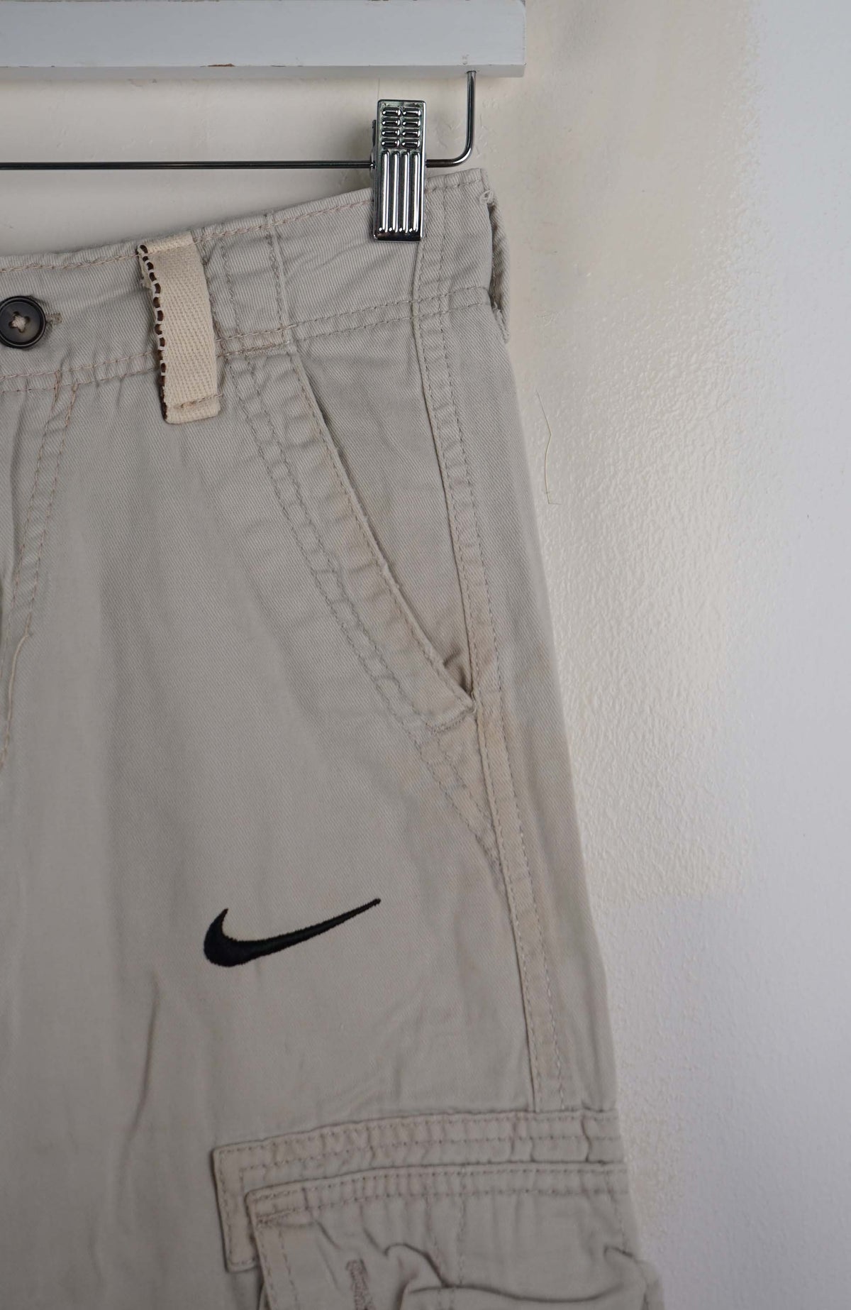 VINTAGE REWORK CARGO SHORTS W26