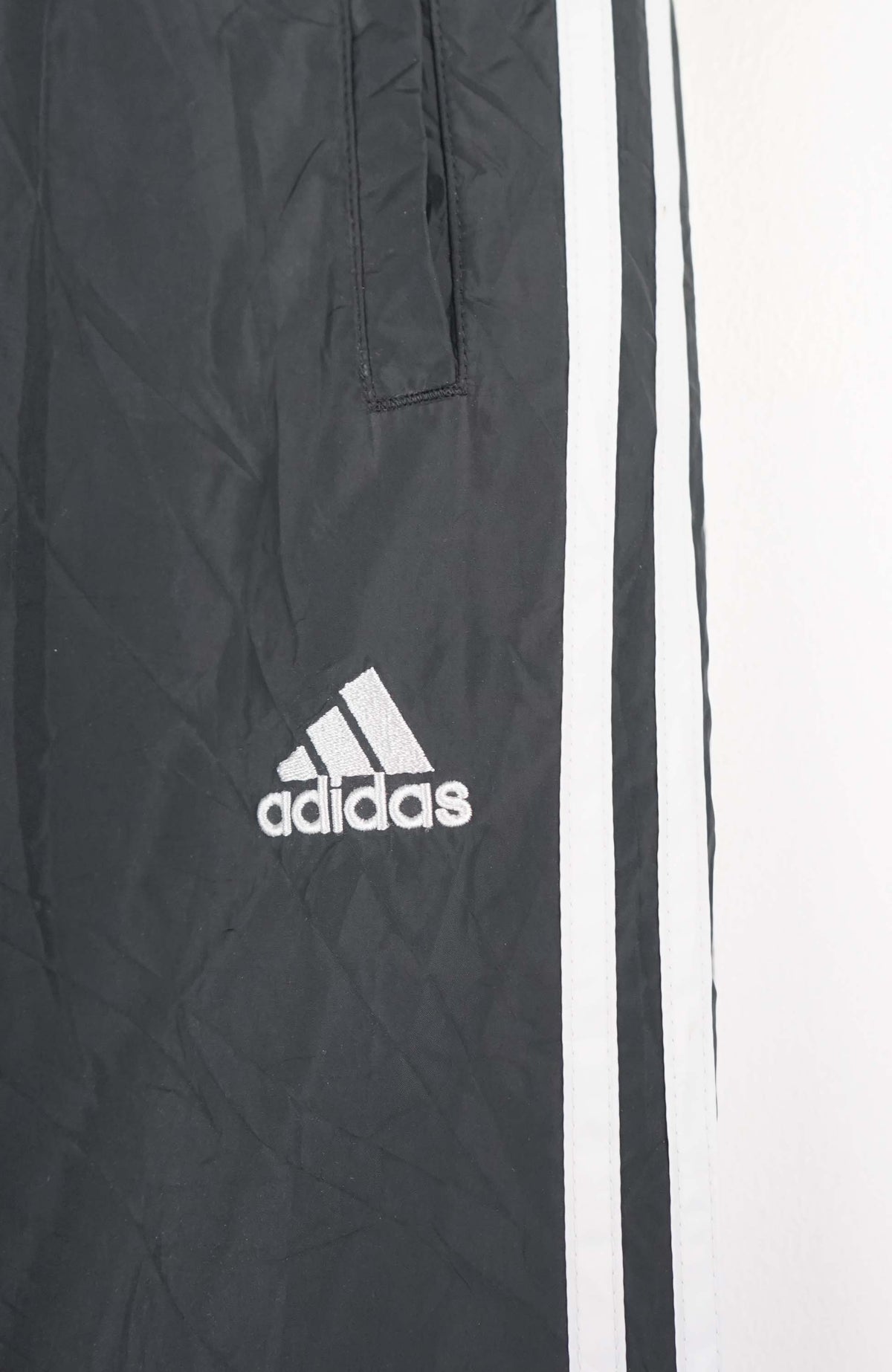 VINTAGE ADIDAS TRACK PANTS (S)