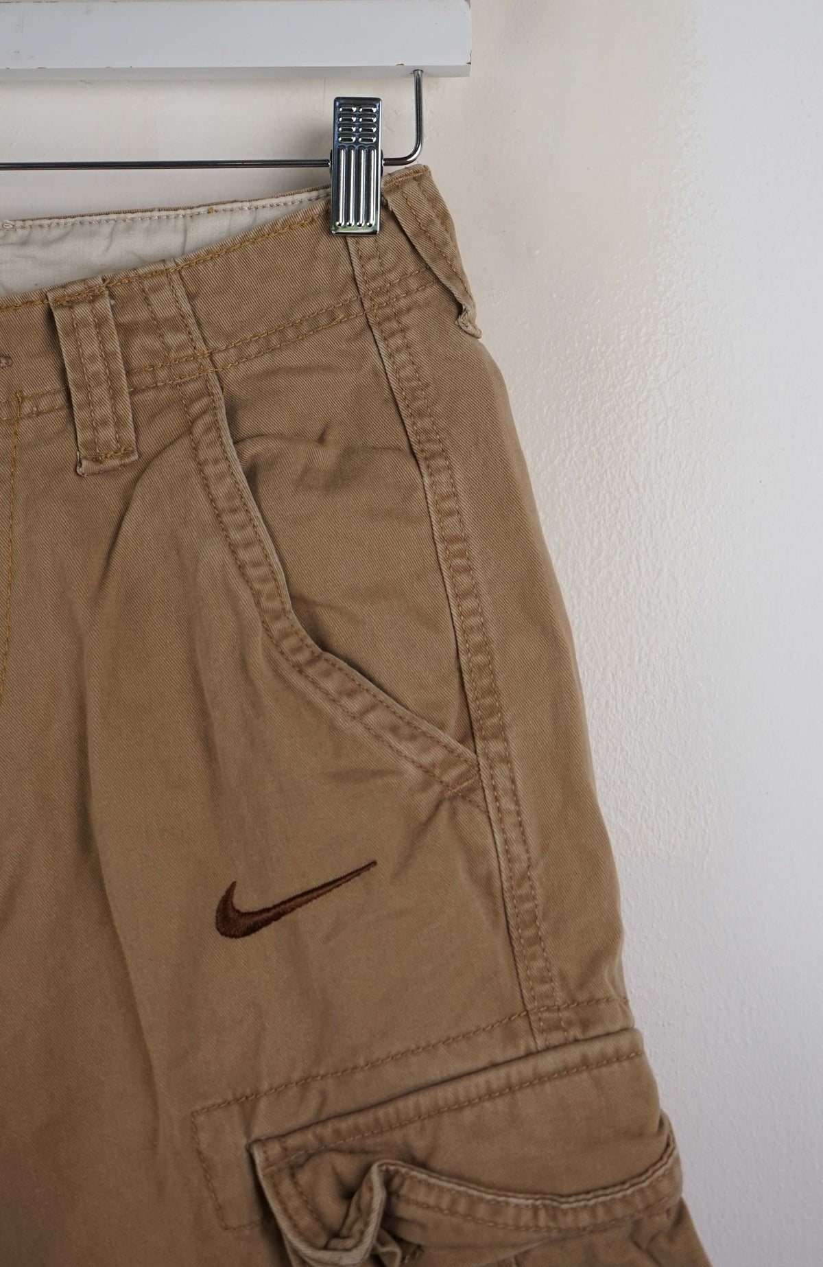 VINTAGE REWORK CARGO SHORTS W26