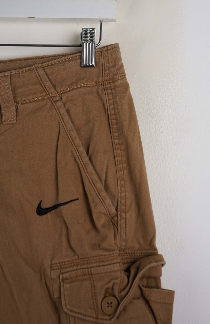 VINTAGE REWORK CARGO SHORTS W28