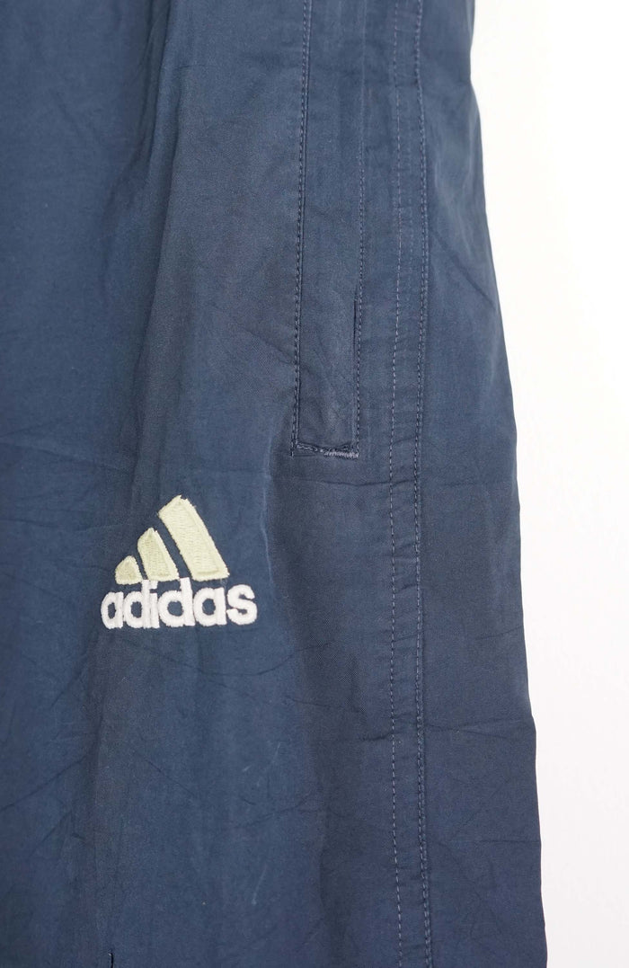 VINTAGE ADIDAS TRACK PANT SHORTS (M)