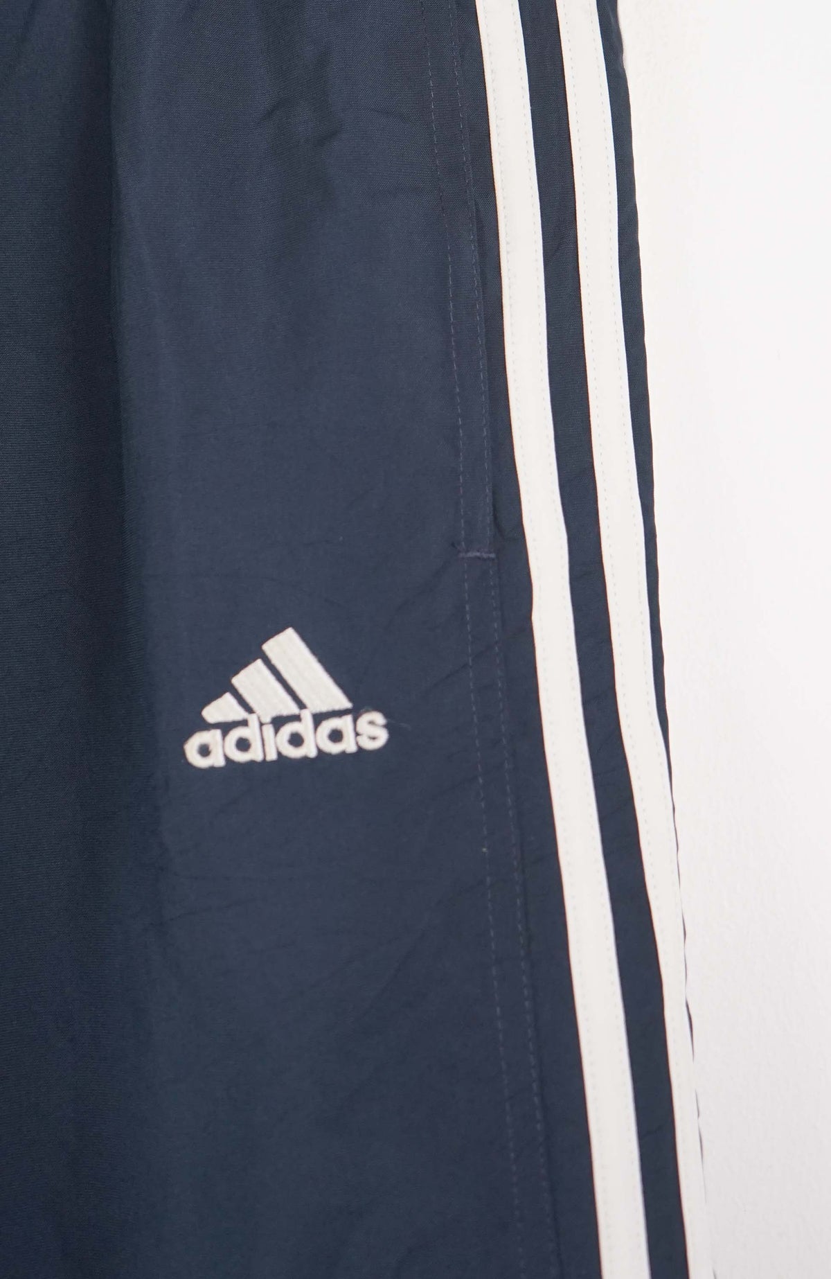 VINTAGE ADIDAS TRACK PANT SHORTS (S)