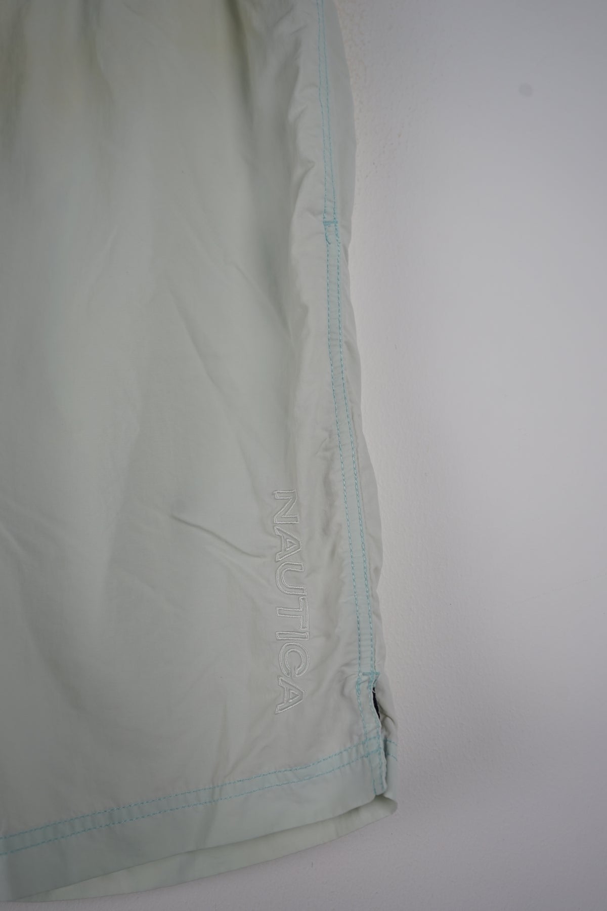 VINTAGE NAUTICA ACTIVE SHORTS W34