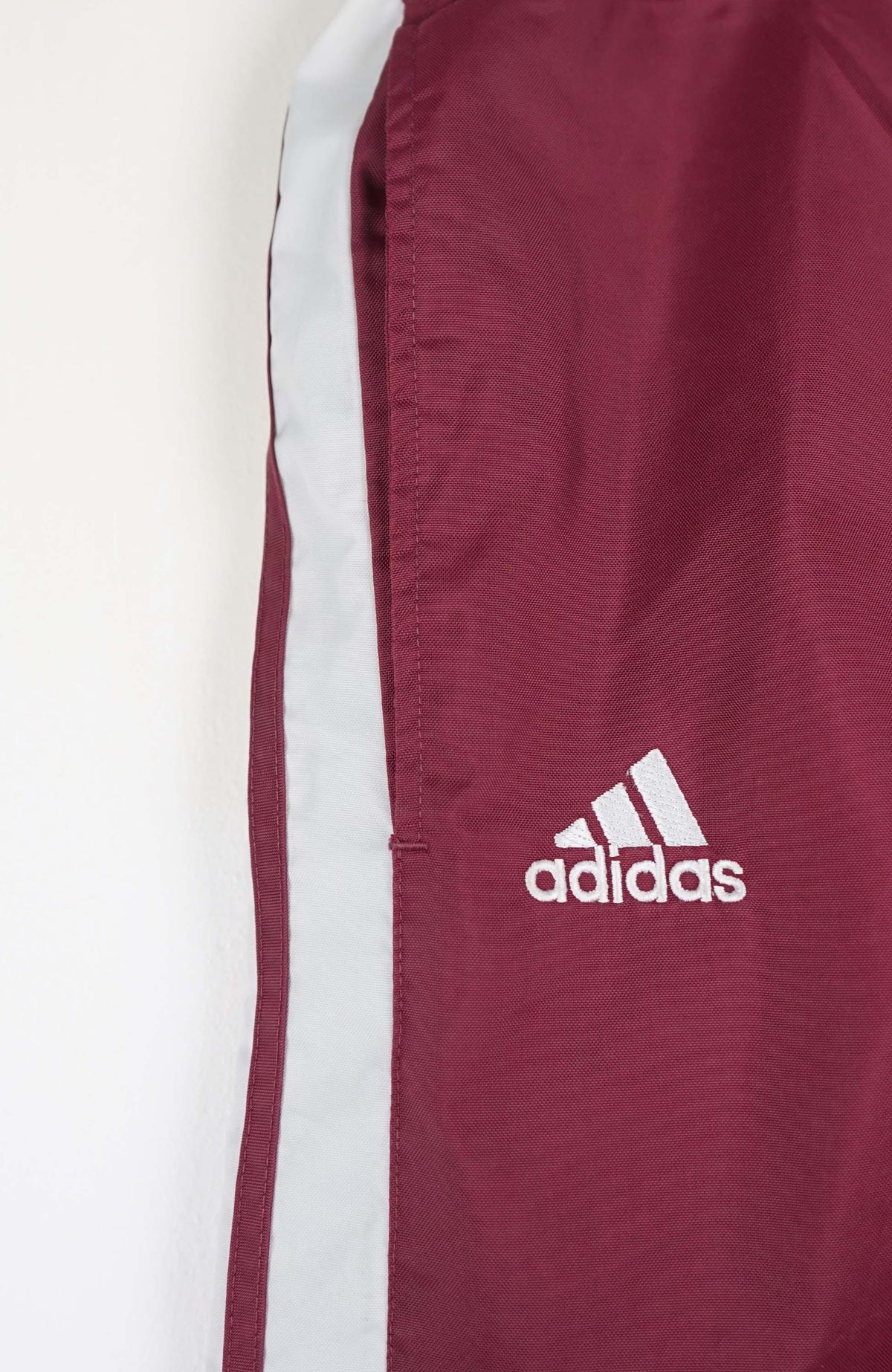 VINTAGE ADIDAS TRACK PANT SHORTS (XL)