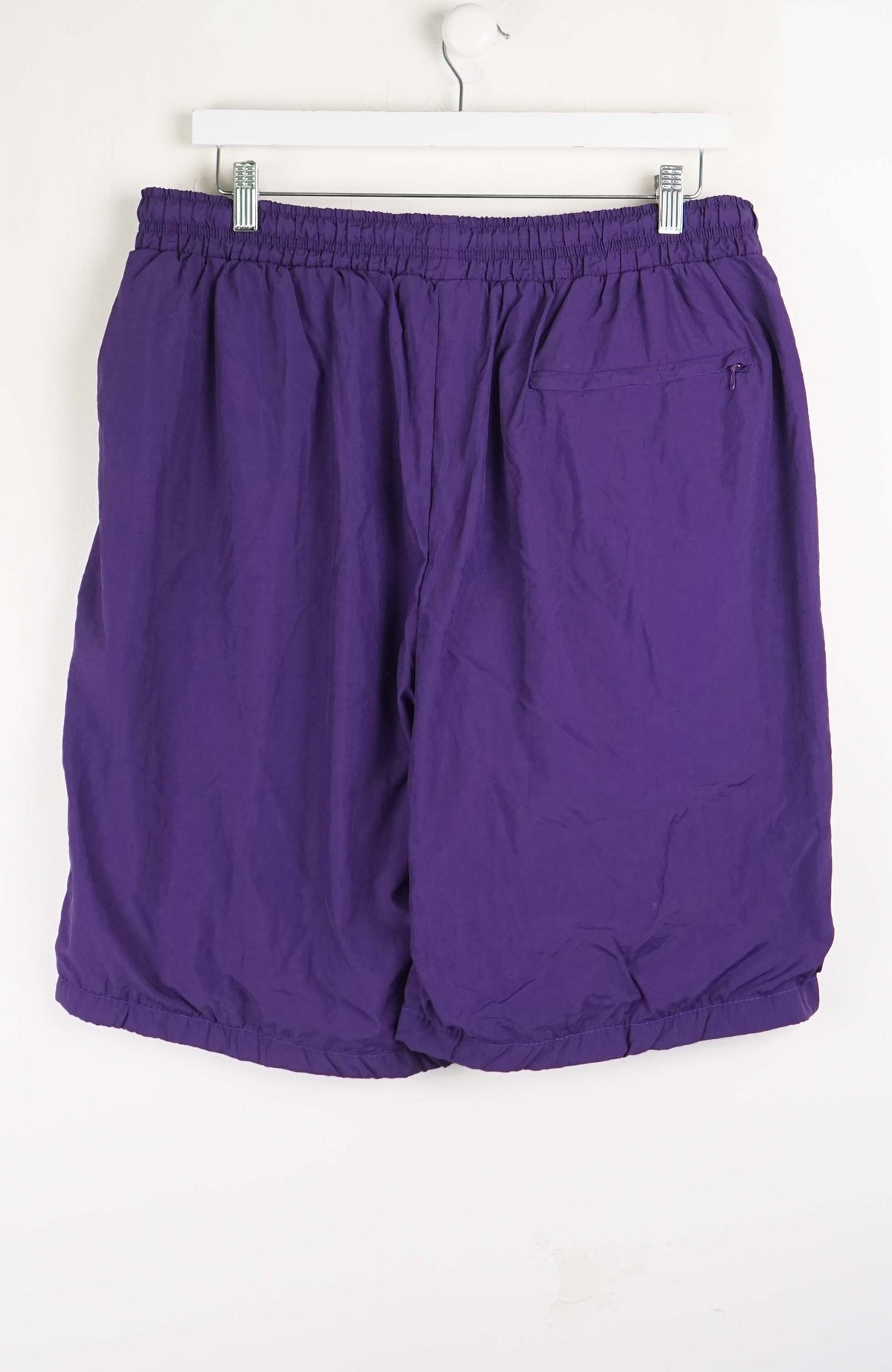 VINTAGE NIKE TRACK PANT SHORTS (M)