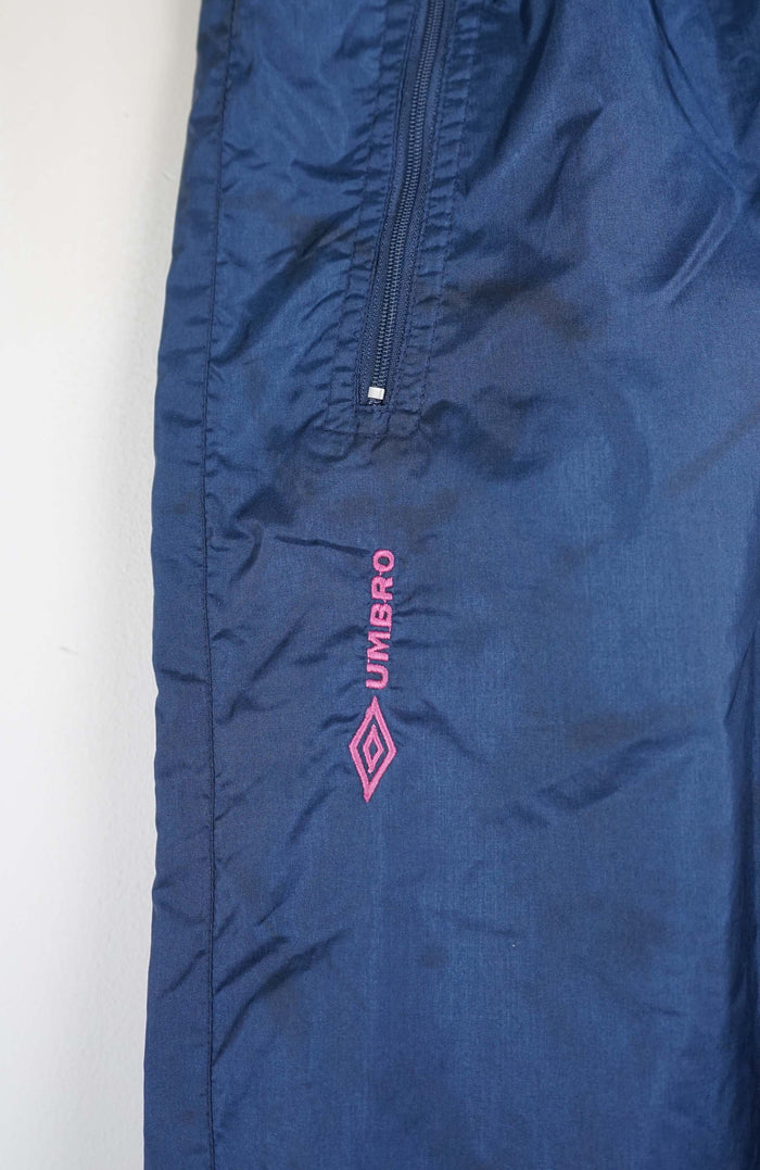 VINTAGE UMBRO TRACK PANT SHORTS (S)