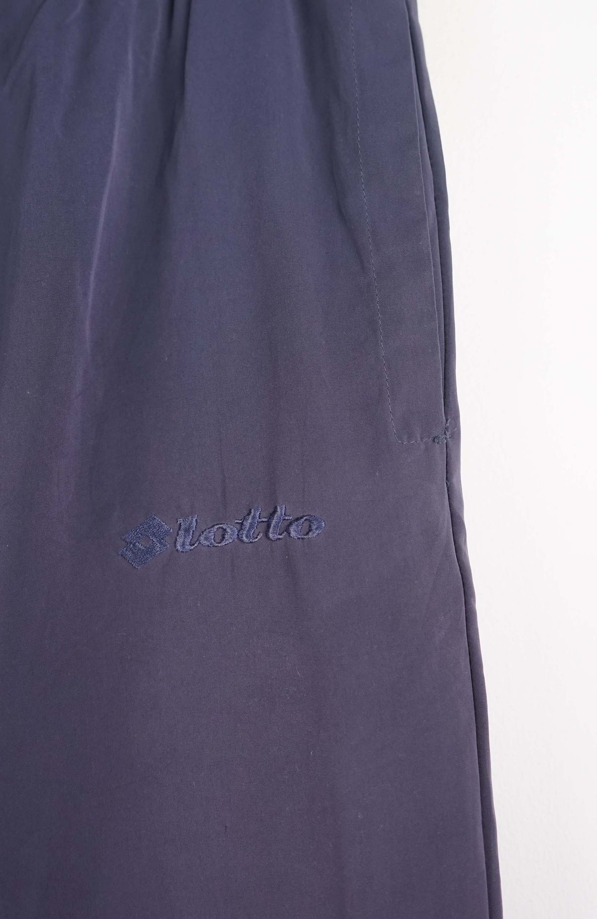 VINTAGE LOTTO TRACK PANT SHORTS (M)