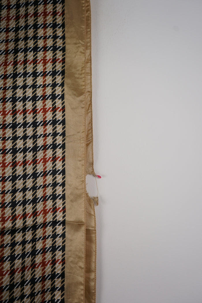 VINTAGE SCARF