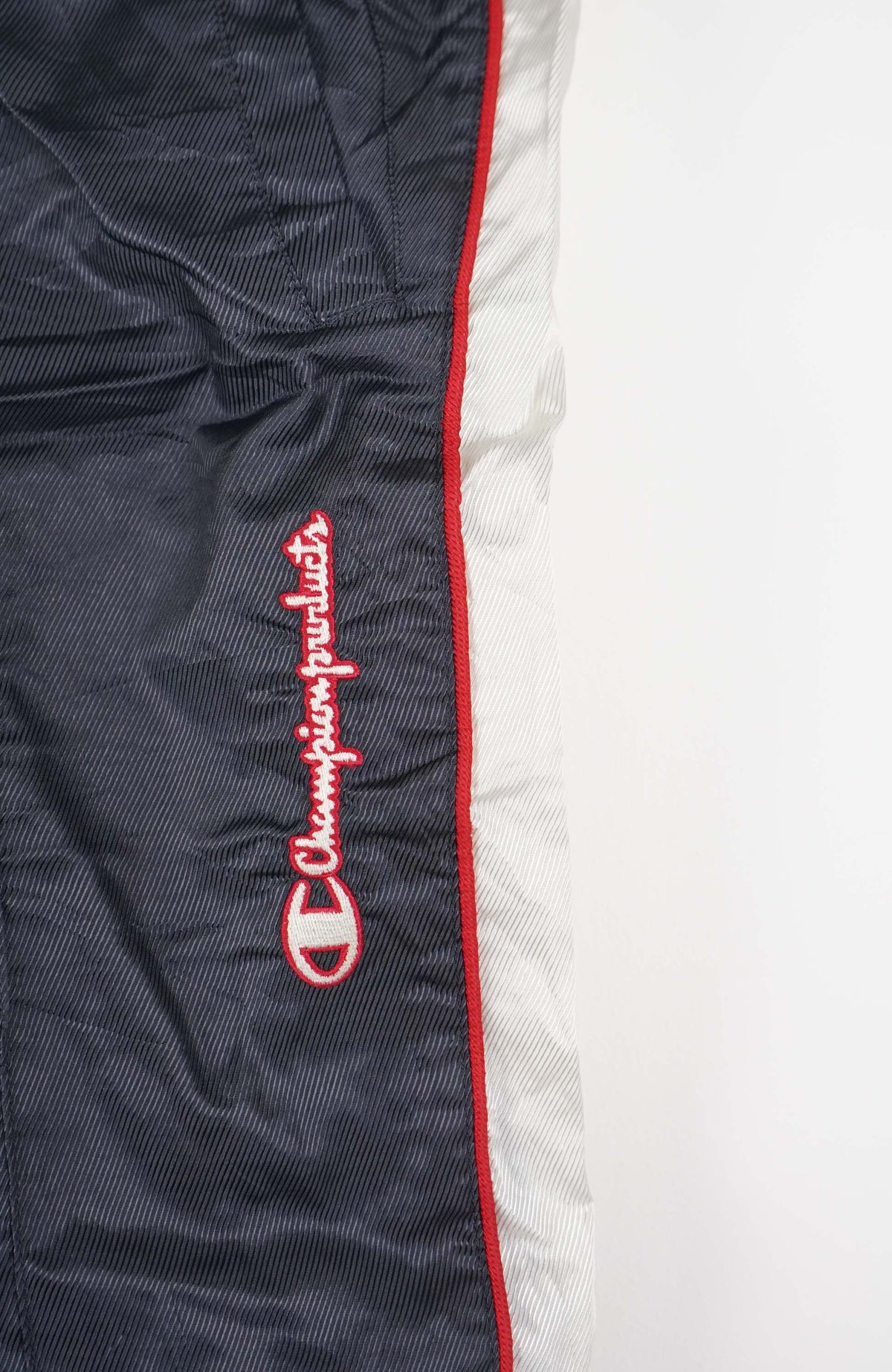 VINTAGE CHAMPION TRACK PANT SHORTS (XL)