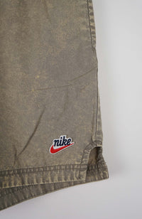 VINTAGE NIKE SHORTS W32