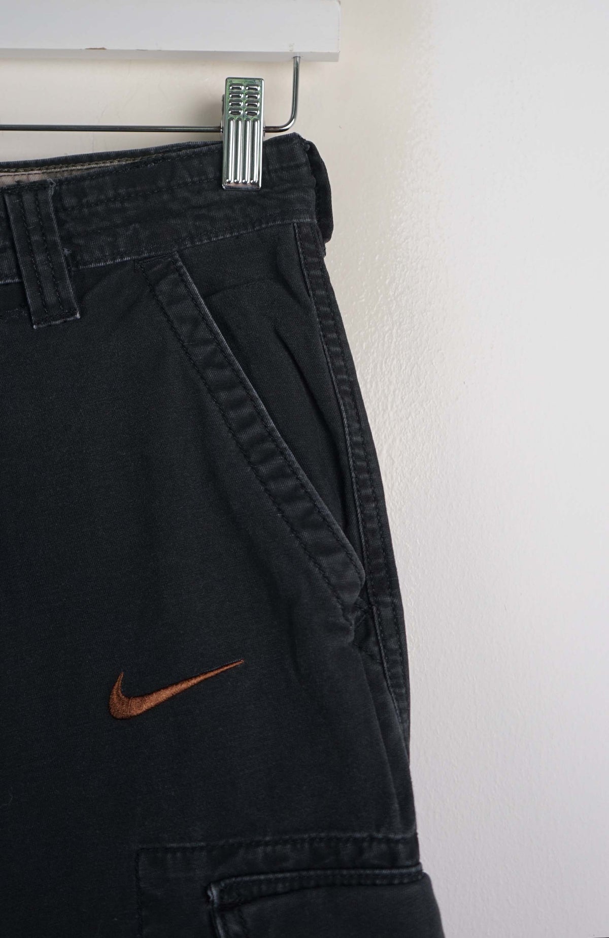VINTAGE REWORK CARGO PANTS W26