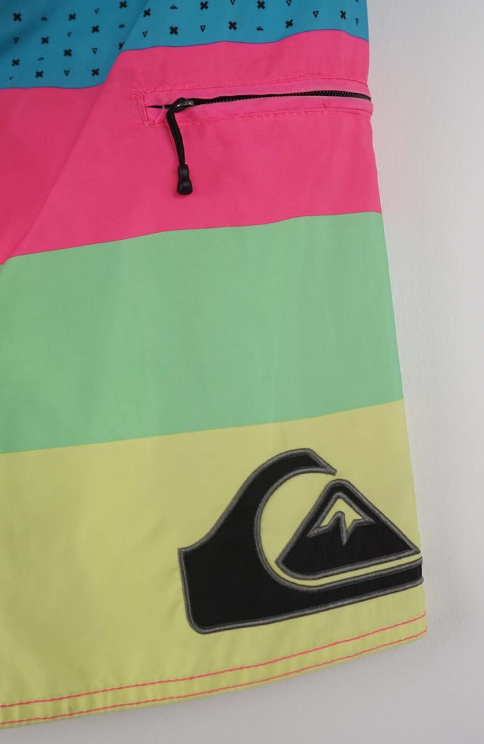 VINTAGE QUIKSILVER SURF BOARD SHORTS W32