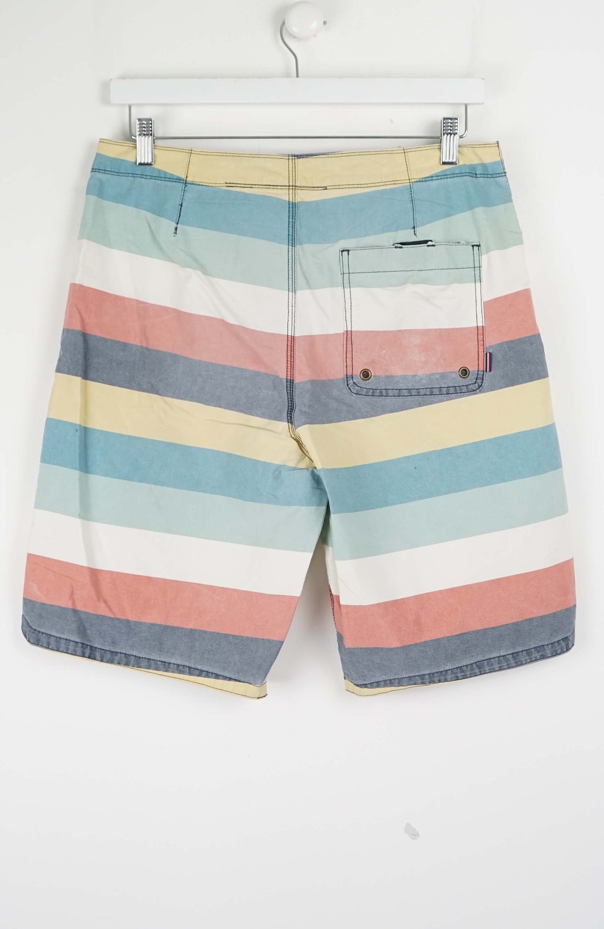 VINTAGE O'NEILL SHORTS W32