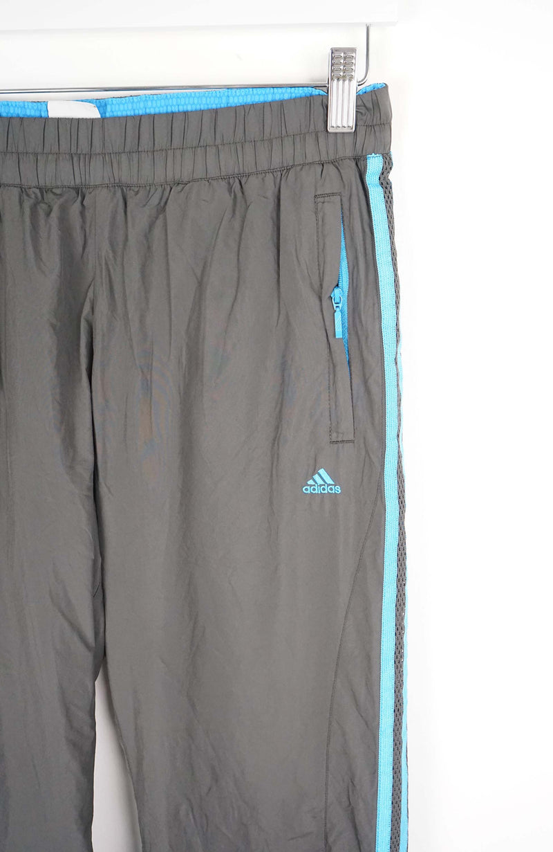 VINTAGE ADIDAS TRACK PANTS (S)