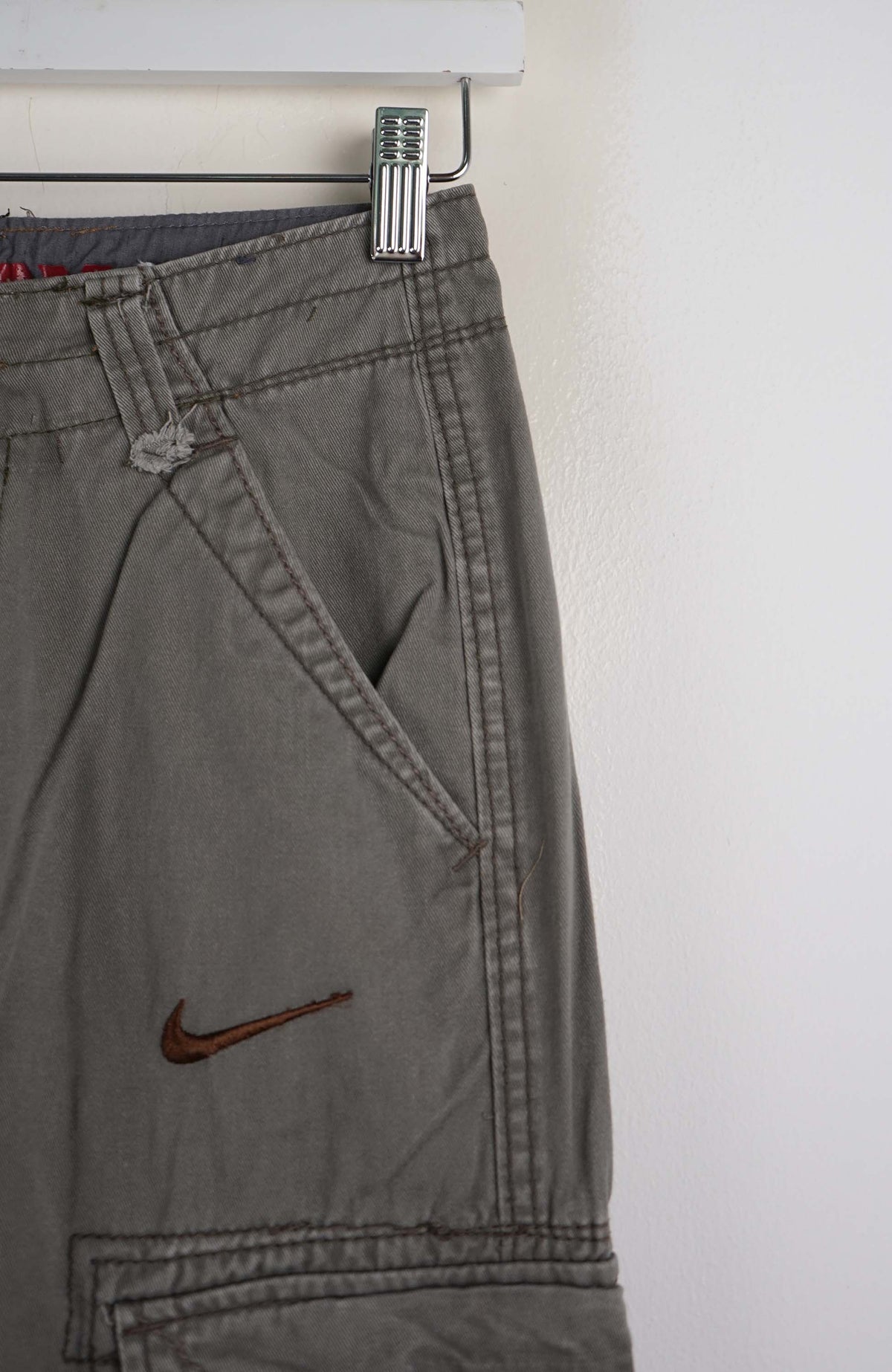 VINTAGE REWORK CARGO PANTS W26