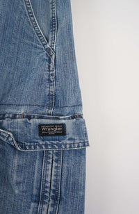 VINTAGE WRANGLER CARGO SHORTS W34