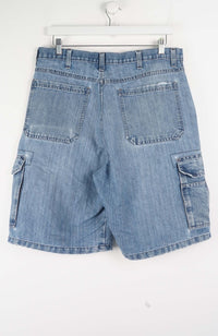 VINTAGE WRANGLER CARGO SHORTS W34
