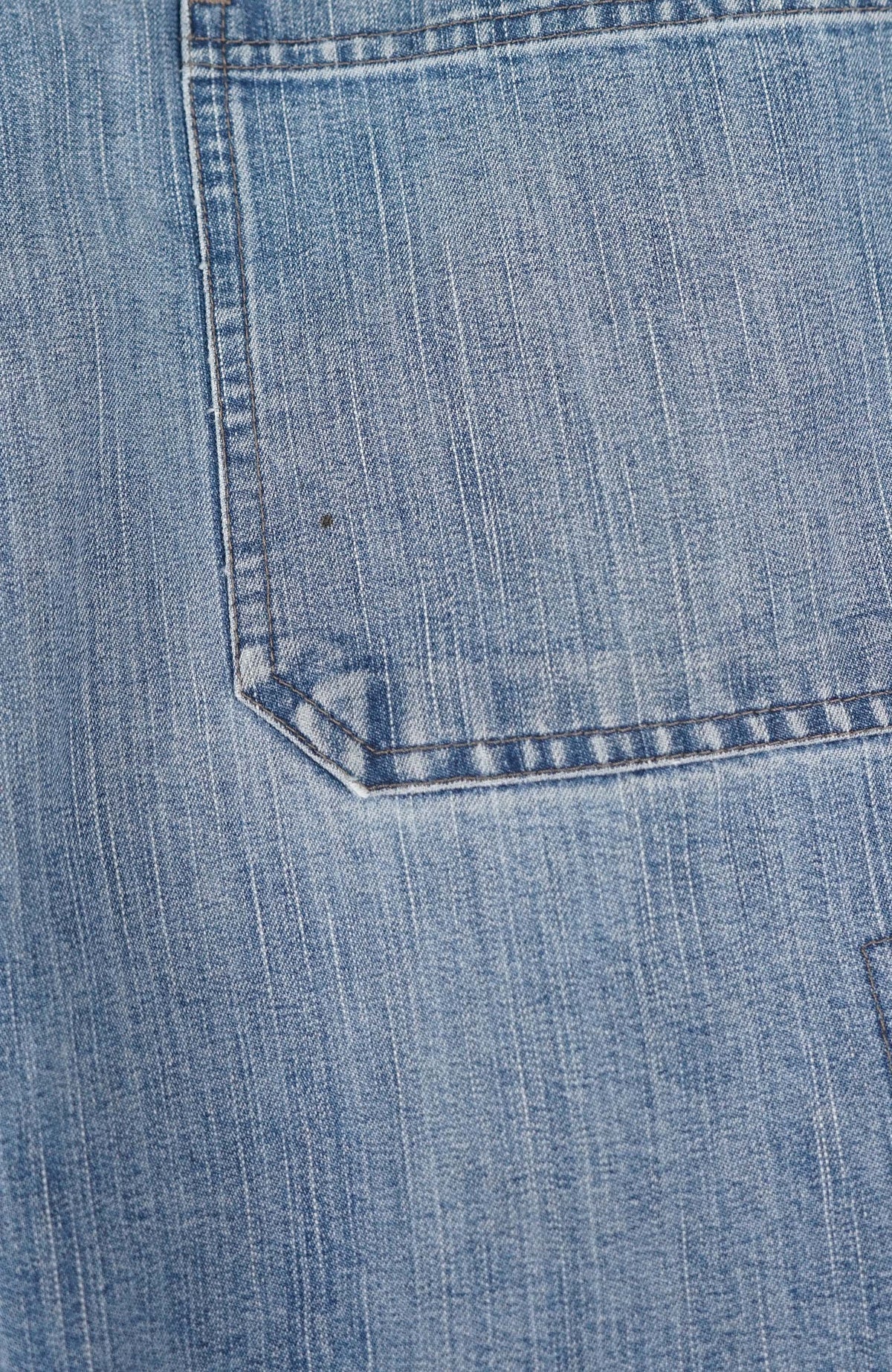 VINTAGE WRANGLER CARGO SHORTS W34