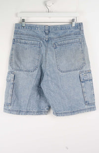 VINTAGE WRANGLER CARGO SHORTS W32