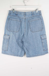 VINTAGE WRANGLER CARGO SHORTS W34