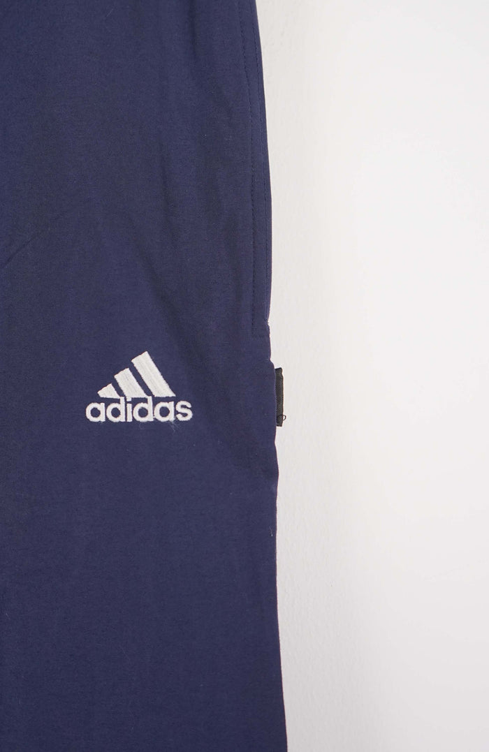 VINTAGE ADIDAS TRACK PANT SHORTS (L)