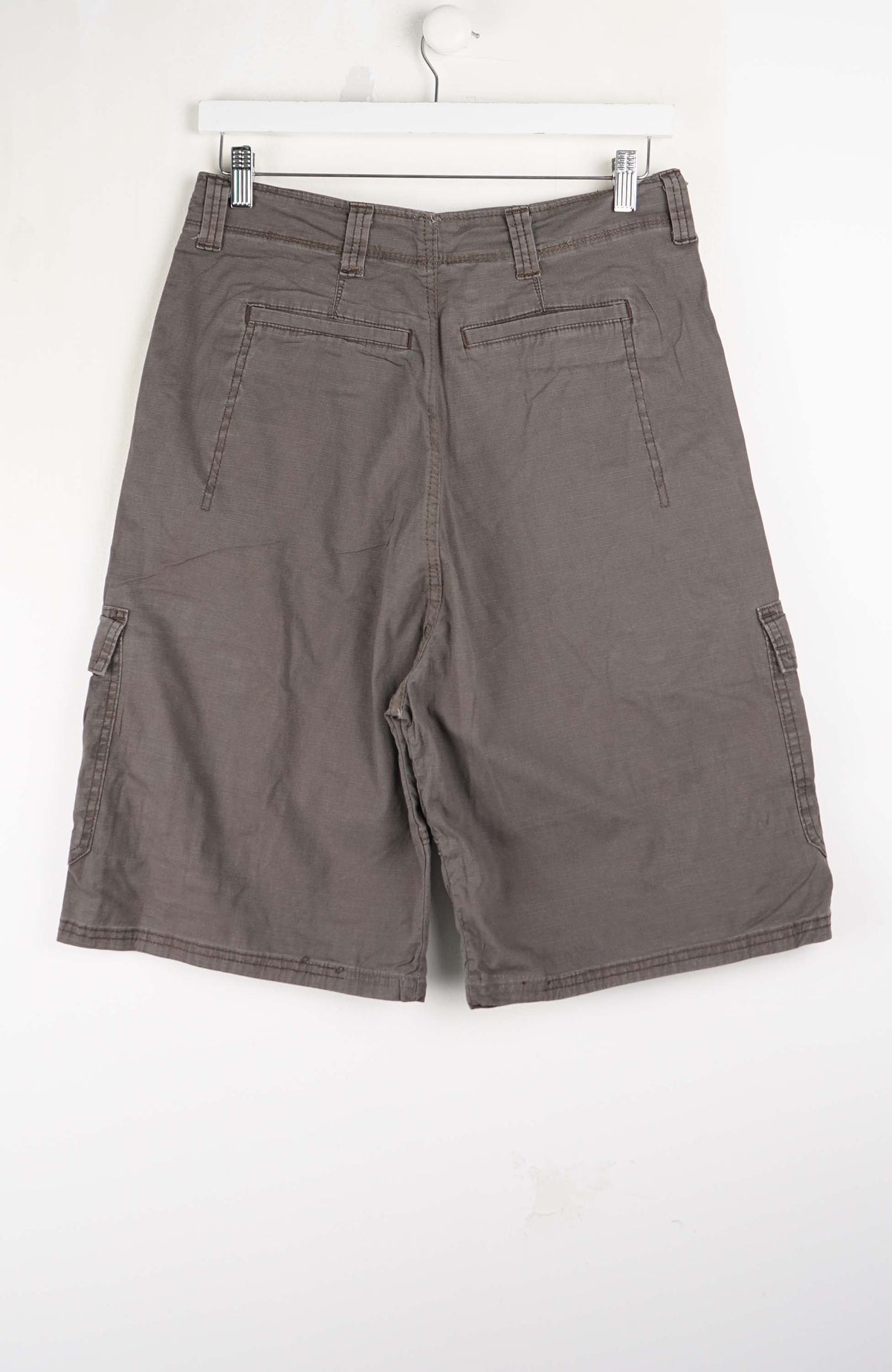 VINTAGE REWORK CARGO SHORTS W30