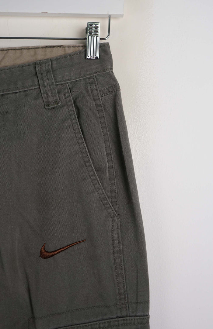 VINTAGE REWORK CARGO PANTS W26