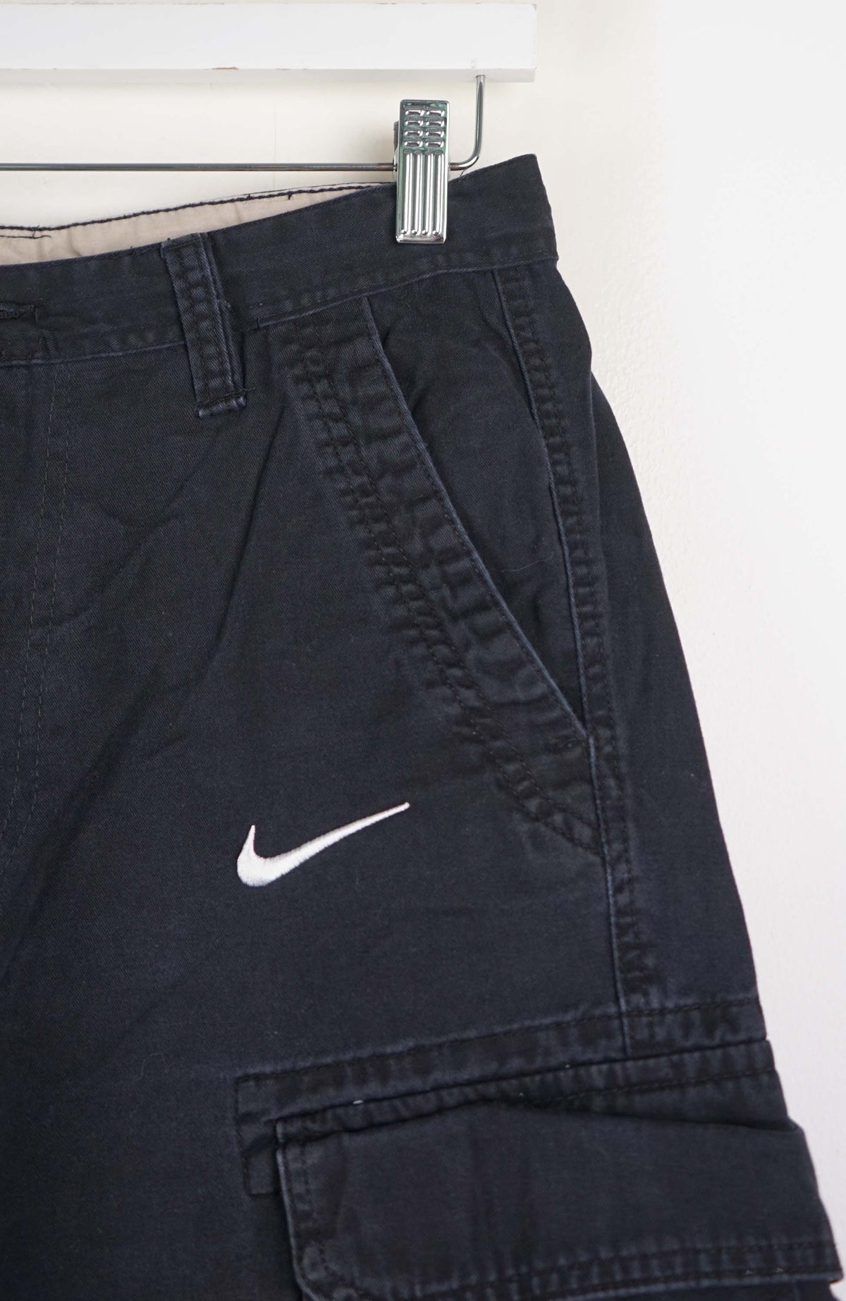 VINTAGE REWORK CARGO SHORTS W29