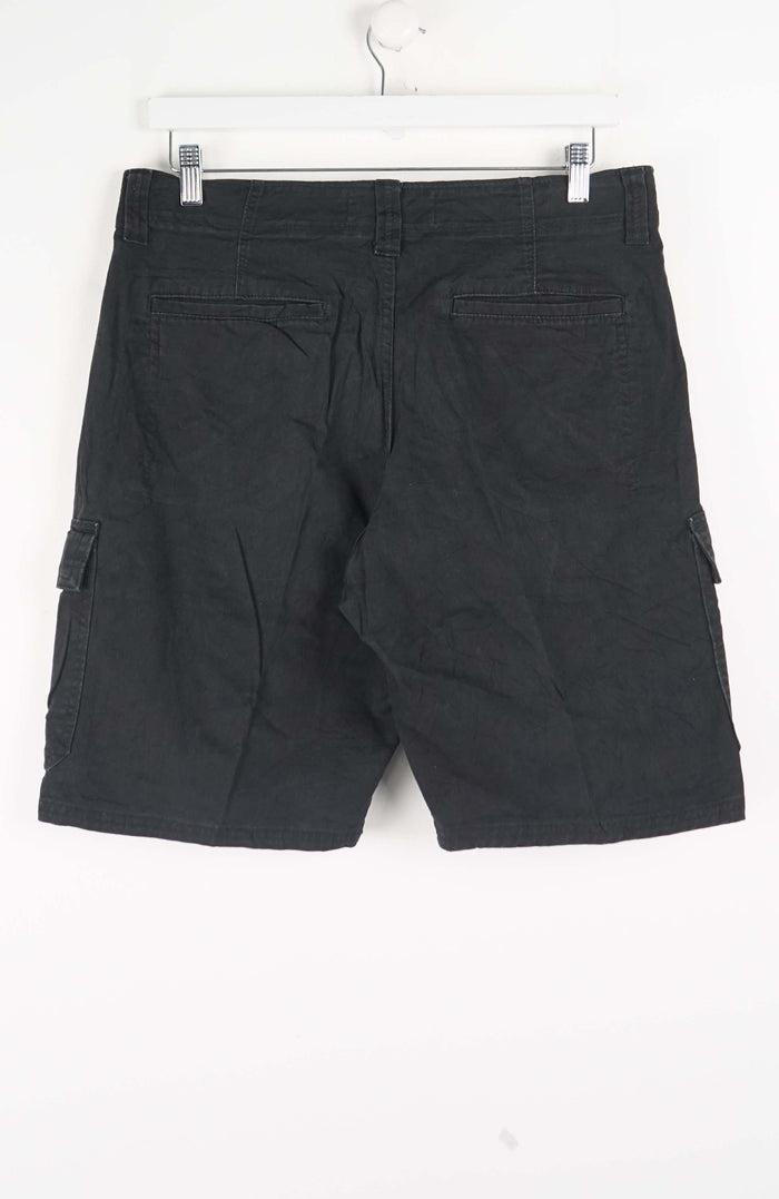 VINTAGE WRANGLER CARGO SHORTS W32