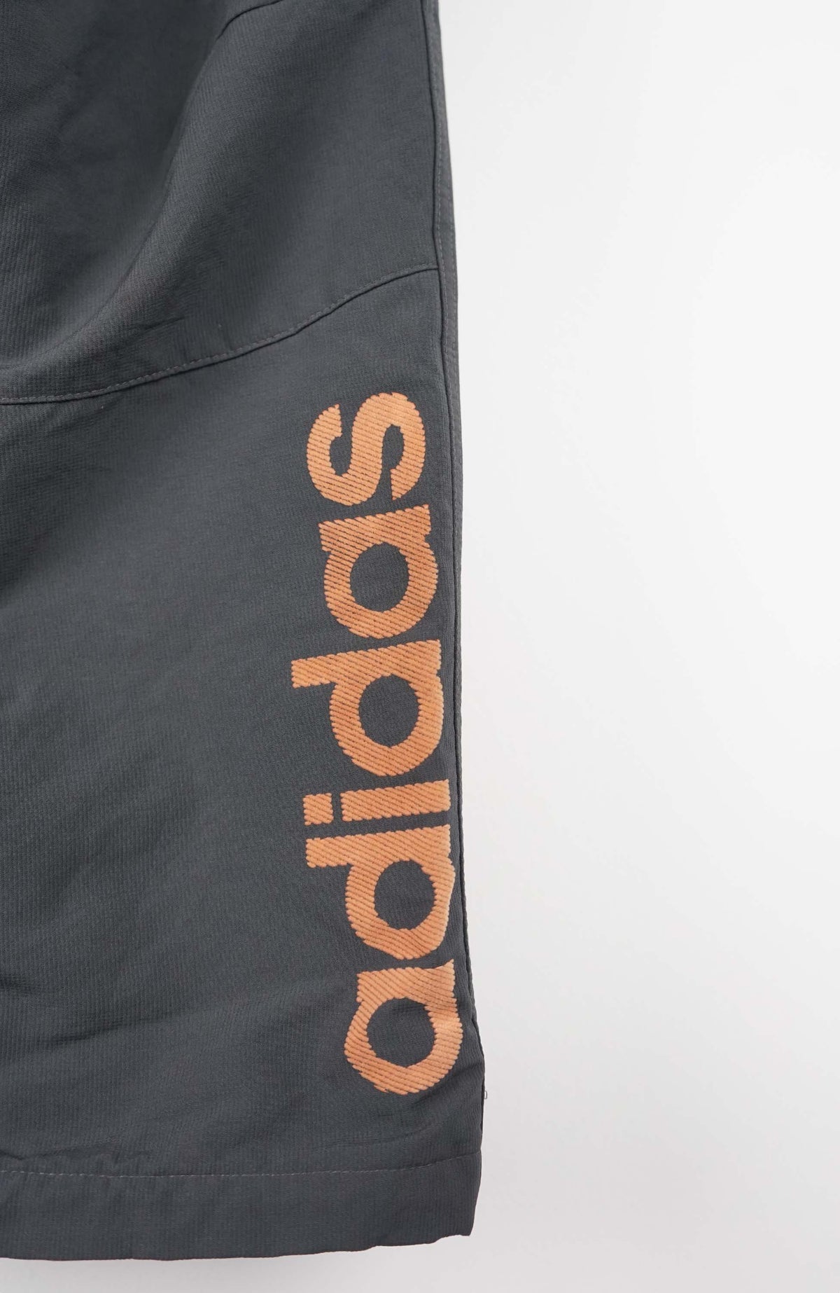 VINTAGE ADIDAS TRACK PANTS (M)