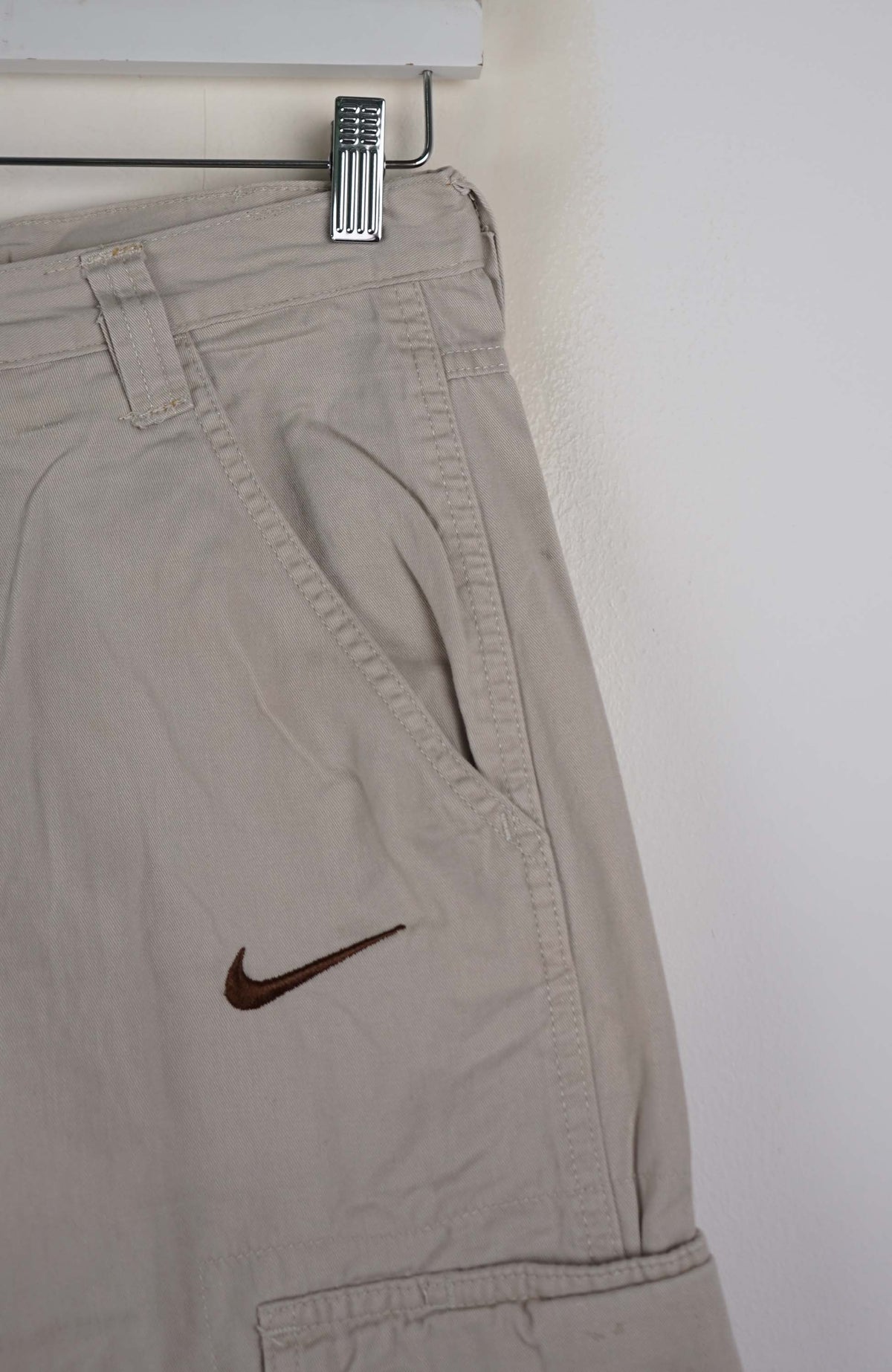 VINTAGE REWORK CARGO SHORTS W28