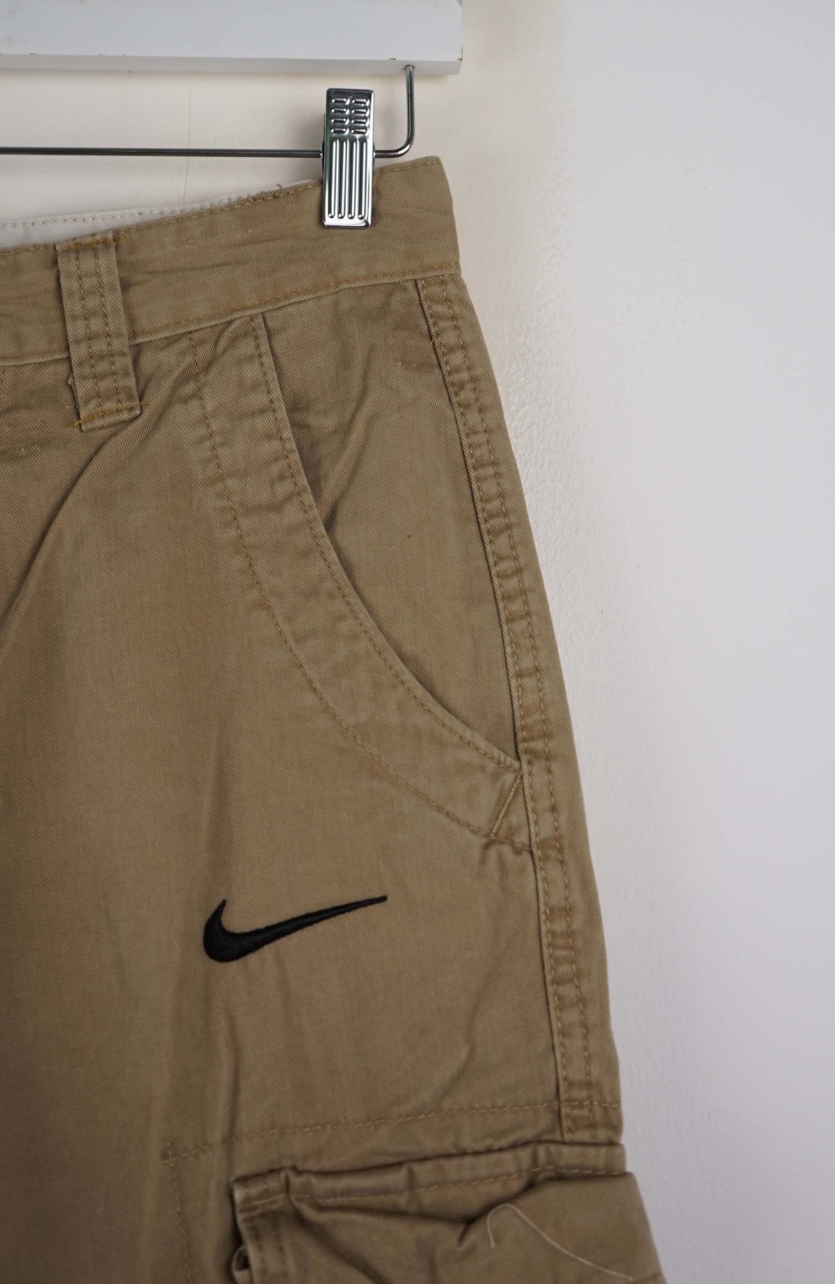 VINTAGE REWORK CARGO SHORTS W30