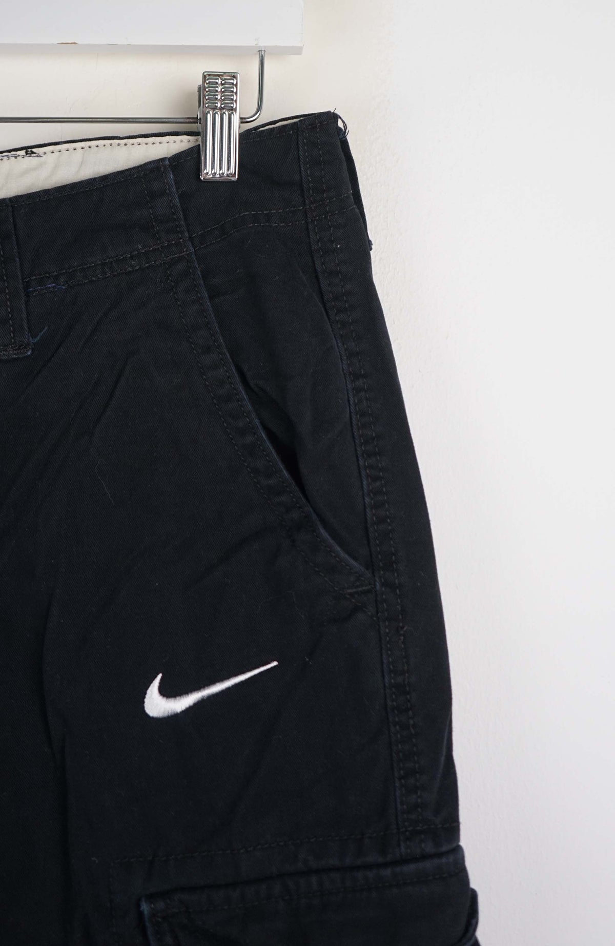 VINTAGE REWORK CARGO SHORTS W30